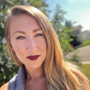 Meet your Posher, Kelsey